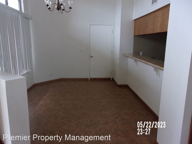 Foto del edificio - 3 br, 2 bath House - 1004 Bellflower Lane