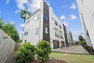 Building Photo - 1621 Wheeler Ave