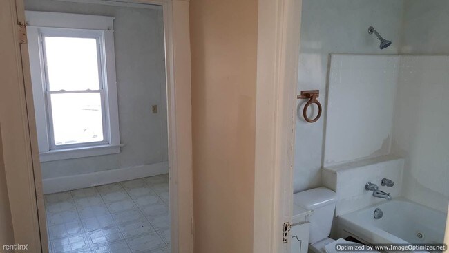 Foto del edificio - 2115 French St