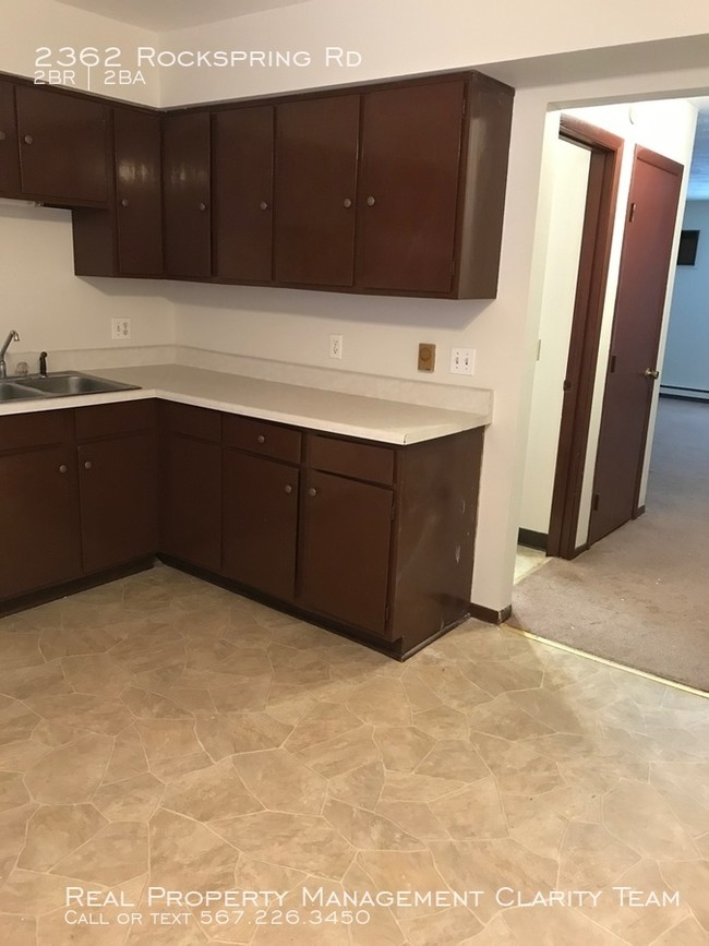 Foto del edificio - 2 Bed/1.5 Bath Southwyck Area Townhouse