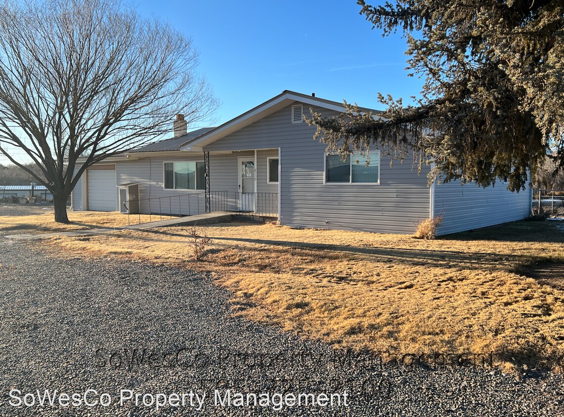 Primary Photo - 3 br, 1.5 bath House - 6110 US 64