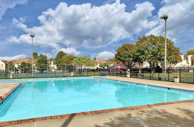 Building Photo - READY NOW!! Completely Updated 3-Bedroom Townhome in Kempsville Lake! Fenced Backyard - Pet Frien...