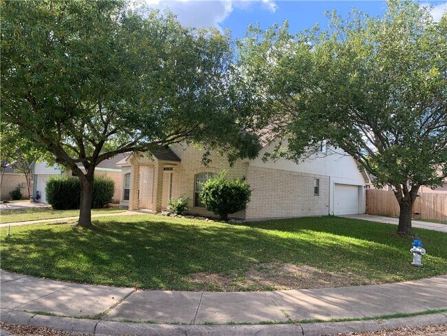 Building Photo - 154 Meadowlark Cir