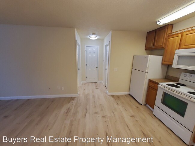 Building Photo - 1 br, 1 bath House - 3630 East 42nd Circle