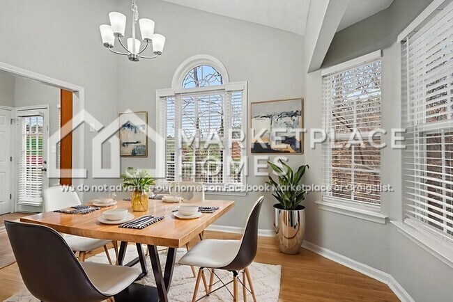 Foto del edificio - 289 Highlander Way