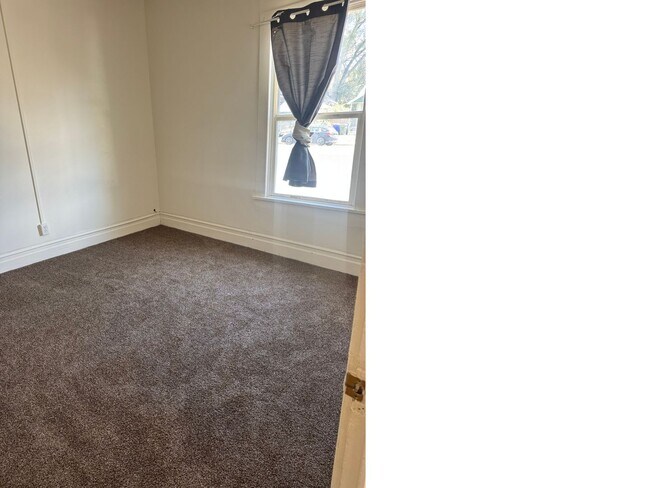 Foto del edificio - SIngle family home in the heart of Elko