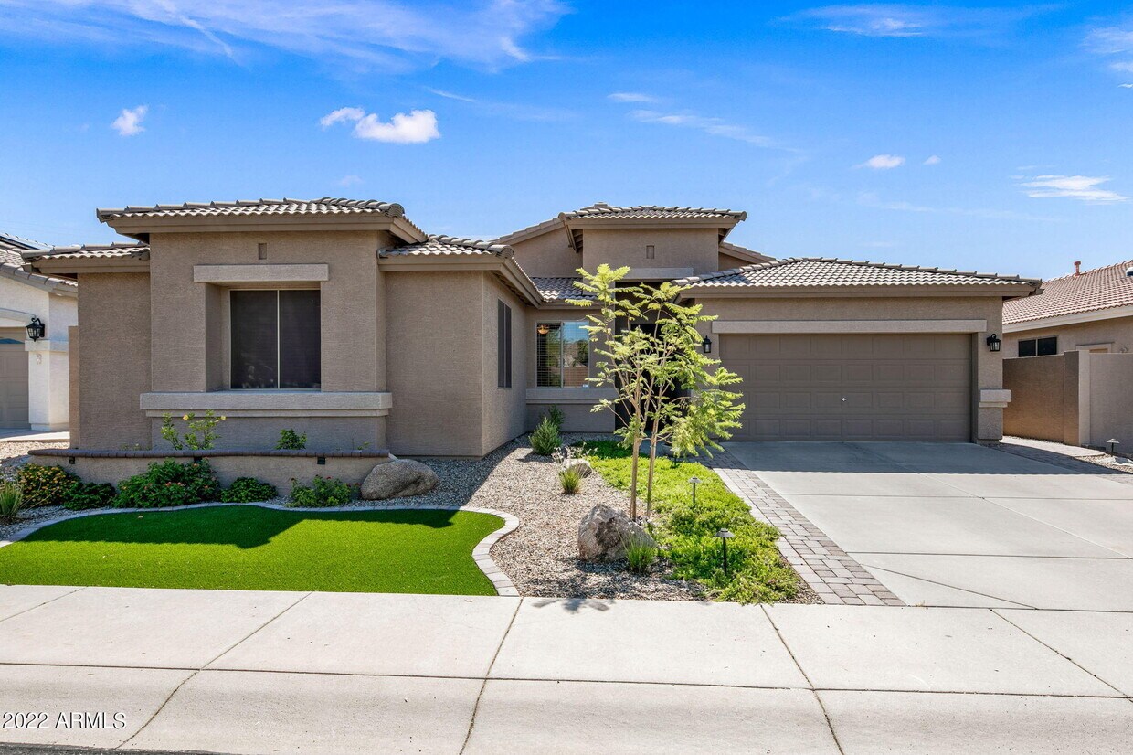Primary Photo - 27823 N 59th Dr