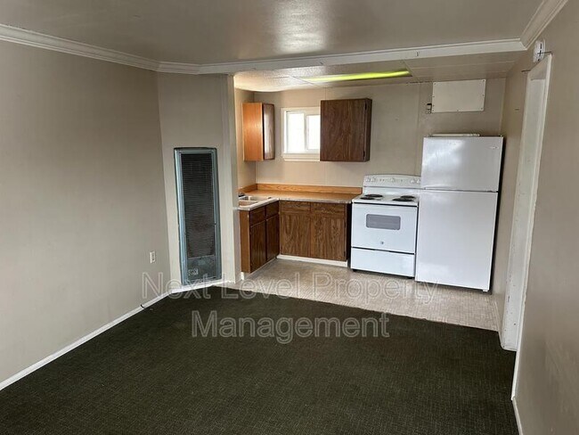 Foto del edificio - 1501 Montana Hwy 35