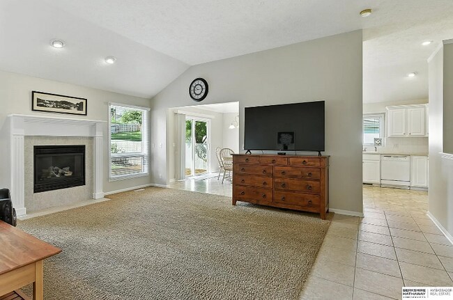 Foto del edificio - 16125 Timberlane Dr