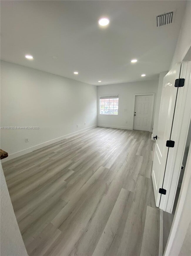 Building Photo - 13765 SW 170th Terrace