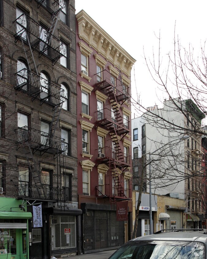 Primary Photo - 77 Sullivan St