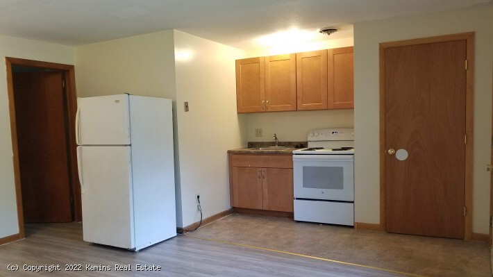 Kitchen - 21 Ball Ln