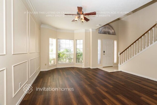 Foto del edificio - 8022 Willancy Ln