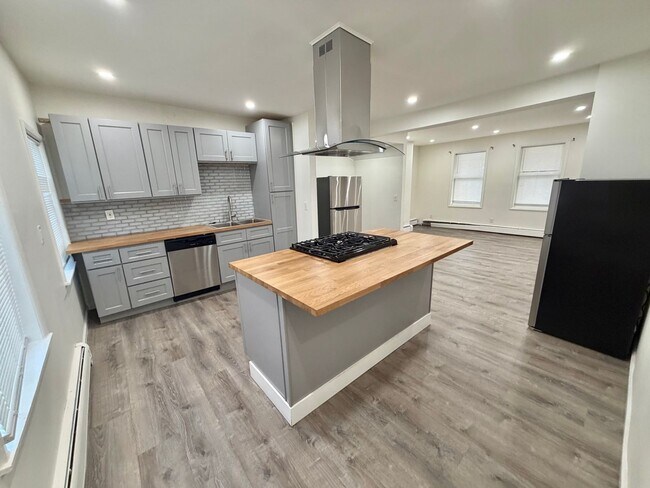 Foto del edificio - 283 Grand St