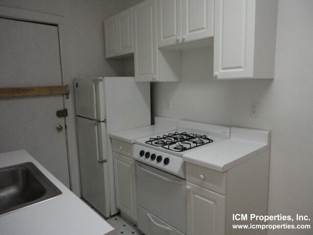Foto principal - 2237 N Bissell St
