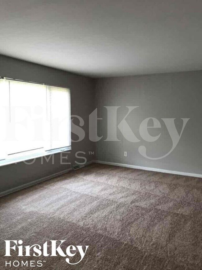 Foto del edificio - 2581 E Sunset Ln