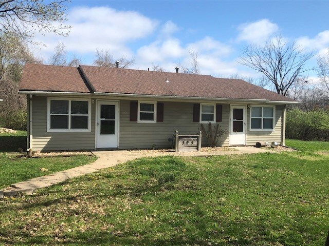 Primary Photo - 509 NW Westvale Cir