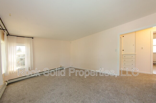 Foto del edificio - 1301 E 23rd St