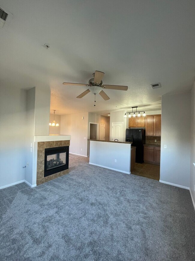 Foto del edificio - Spacious 2 Bed Condo in Arvada's Maple Lea...