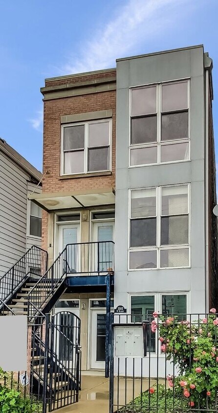 Primary Photo - 3502 W Diversey Ave