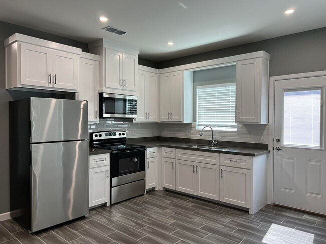 Foto del edificio - 3104 W Driftwood St