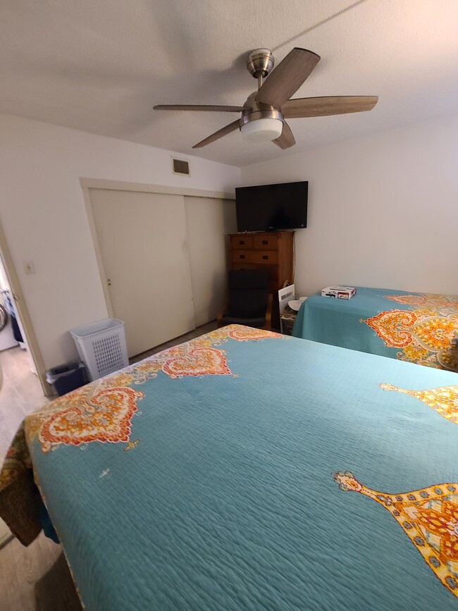 Foto del edificio - 3300 Ocean Shore Ave
