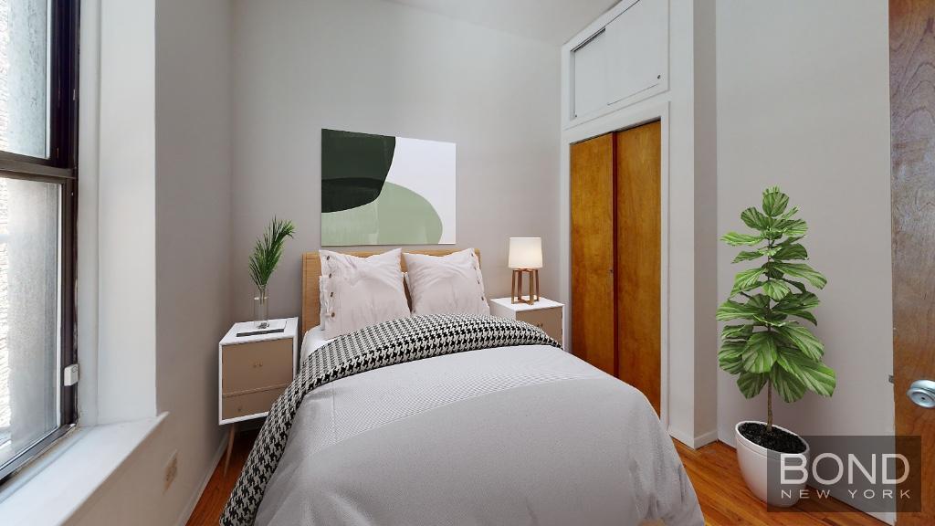Foto principal - 425 E 65th St