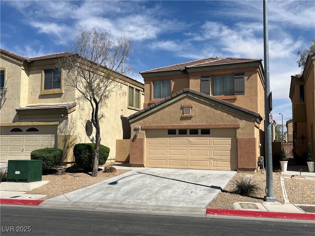 Foto principal - 6516 Raven Hall St