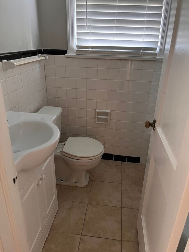 Foto del edificio - Your next Raleigh home awaits!