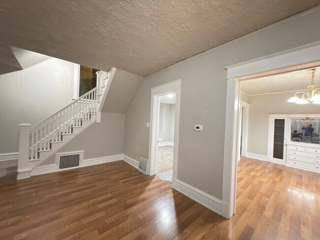 Foto del edificio - 1511 Indiana Ave