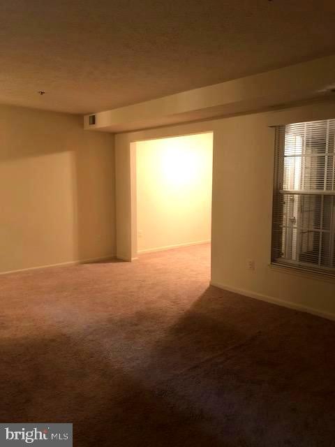 Building Photo - 611 Himes Ave