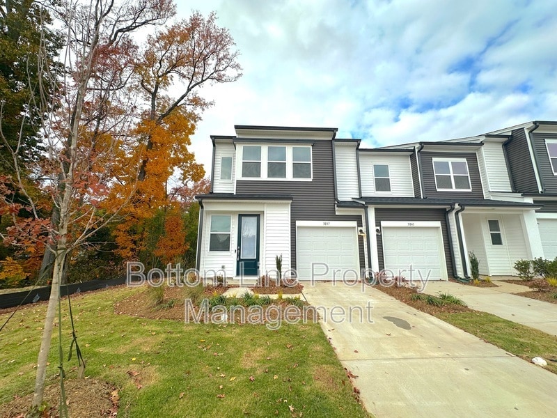 Foto principal - 3037 Hutton Gdns Ln