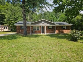 Building Photo - 2470 Dublin Dr