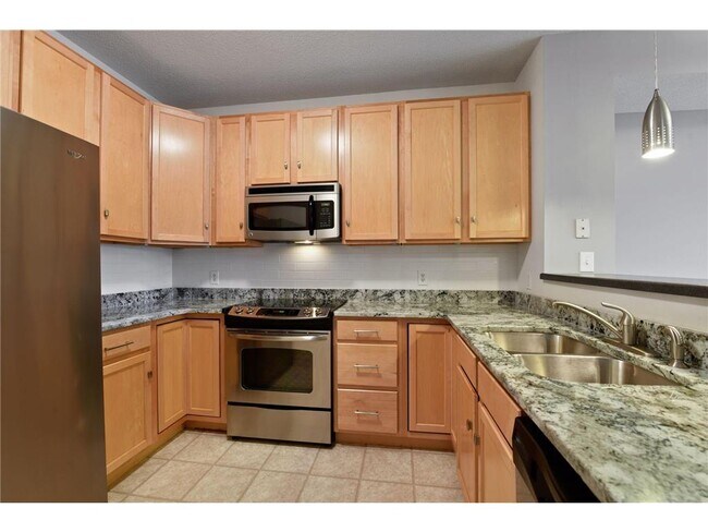Foto del edificio - 560 2nd St