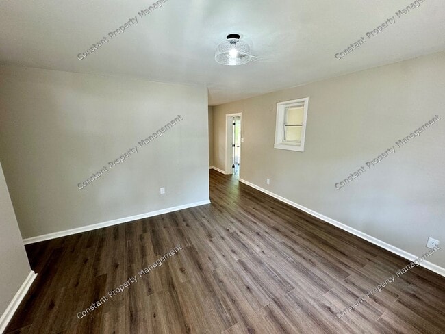 Foto del edificio - Elegant Elkin!