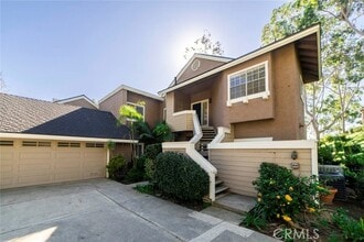 Building Photo - 69 Highland View