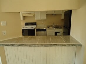 Building Photo - 18539 Lippizaner Dr