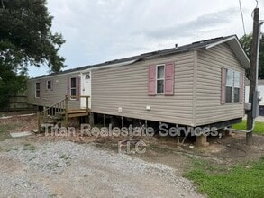Building Photo - 1835 S Lake Arthur Ave