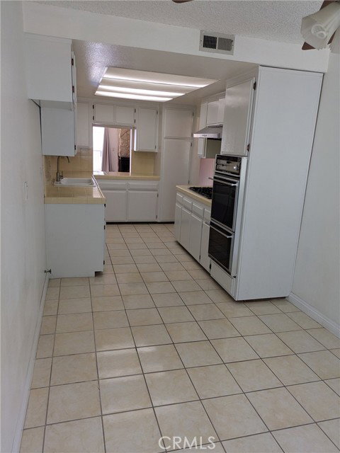 Foto del edificio - 2105 Mathews Ave