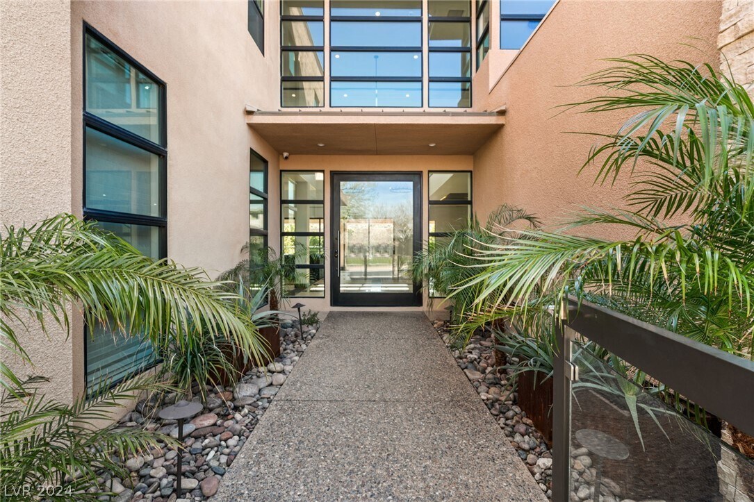 Foto principal - 39 Coralwood Dr
