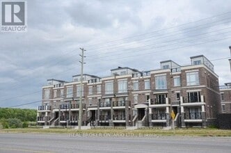 Building Photo - 30 Westmeath Ln