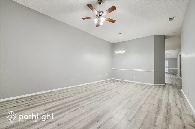 Foto del edificio - 3206 North Weirgate Court