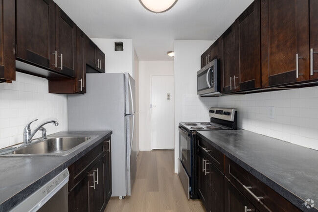 Interior Photo - Highgate Apartments