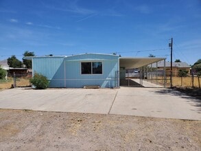 Building Photo - 457 Malibu Dr
