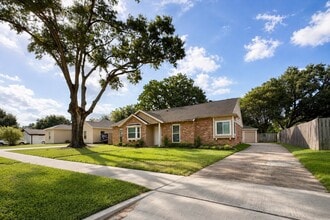 Building Photo - 13603 Woodchester Dr