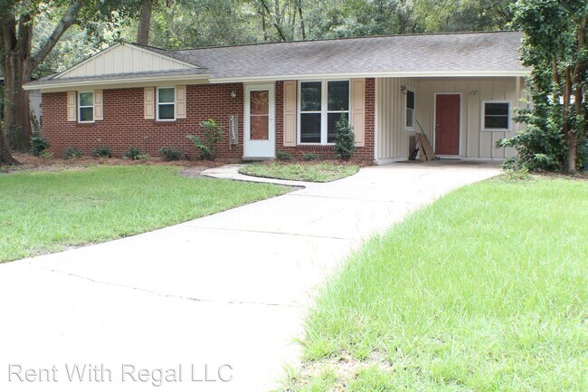 Building Photo - 3 br, 1 bath House - 2113 Melanie Drive