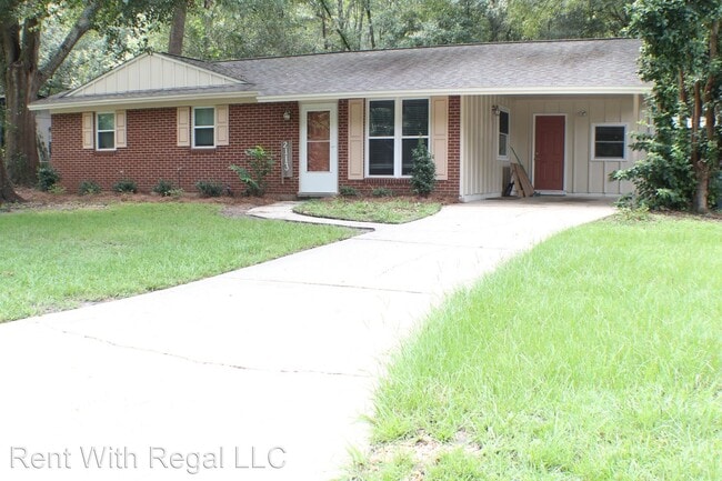 Foto del edificio - 3 br, 1 bath House - 2113 Melanie Drive