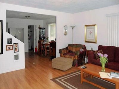 Foto del edificio - 446 Ocean Beach Rd