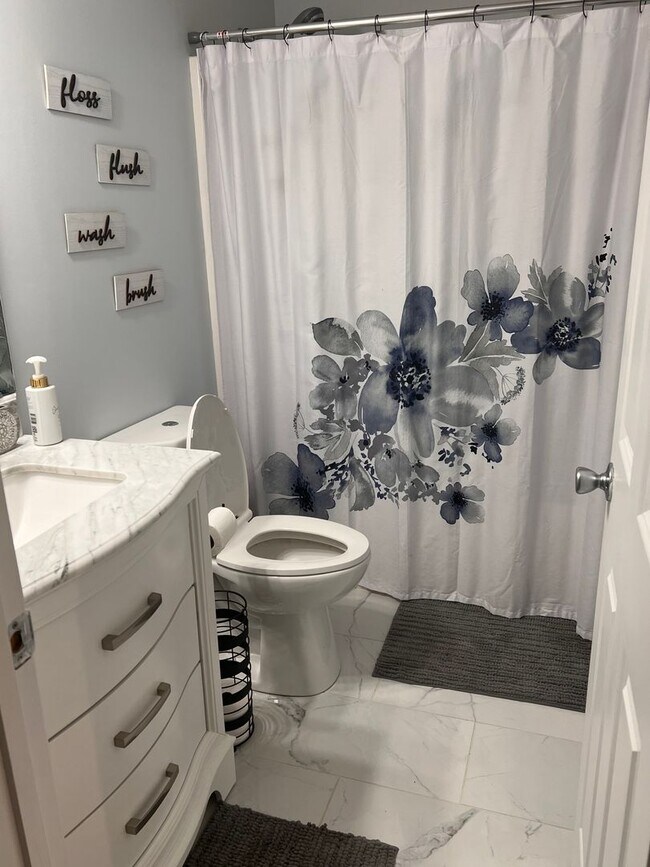 Foto del edificio - Charming 3BR Home in Valdosta - Perfect fo...