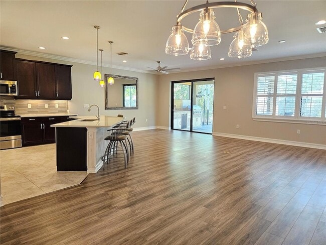 Building Photo - 1020 Bradberry Dr